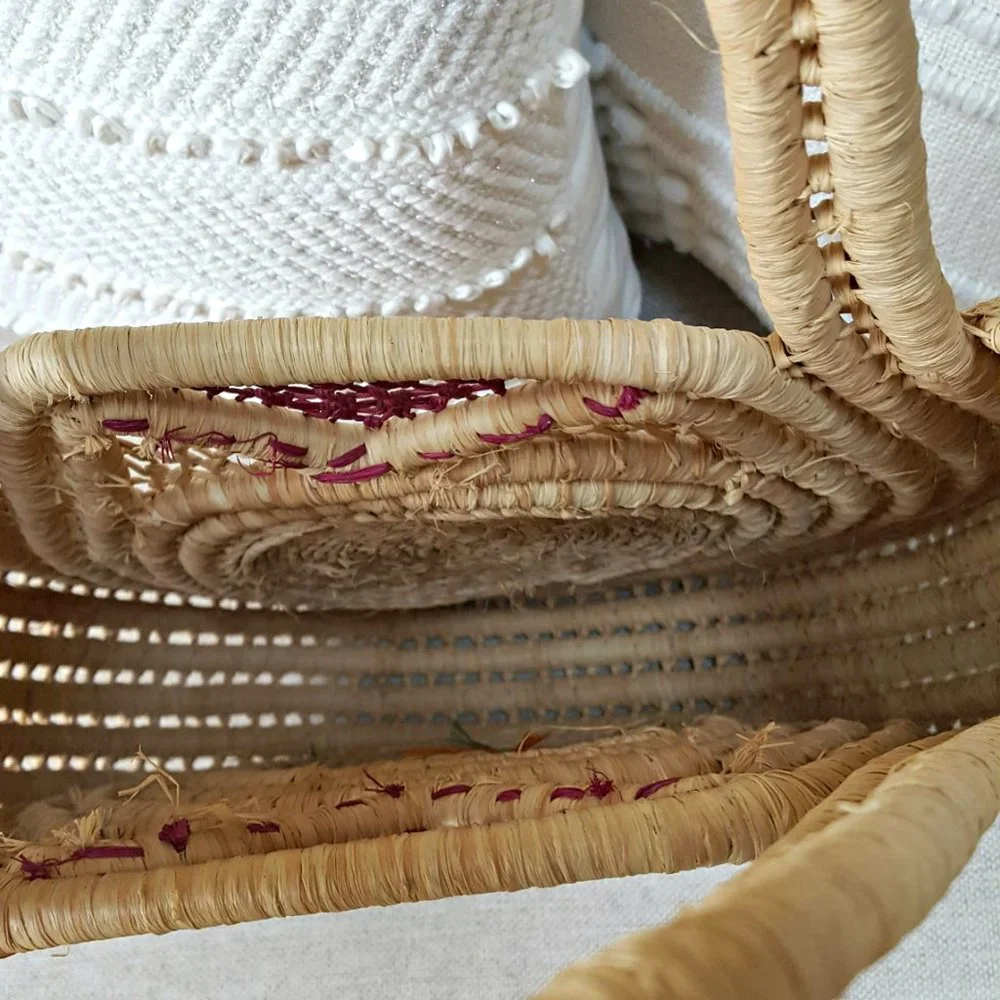 NWOT! BOHO Tote WOVEN HANDBAG - Picture 4 of 7